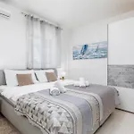 דירה Stunning In With Wifi - Cir773 פולה