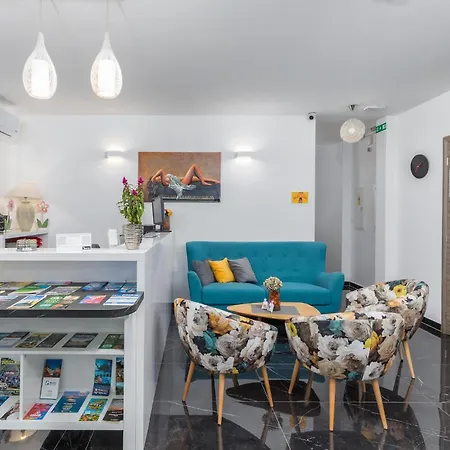 Apartment Stunning In With Wifi - Cir773 Pula