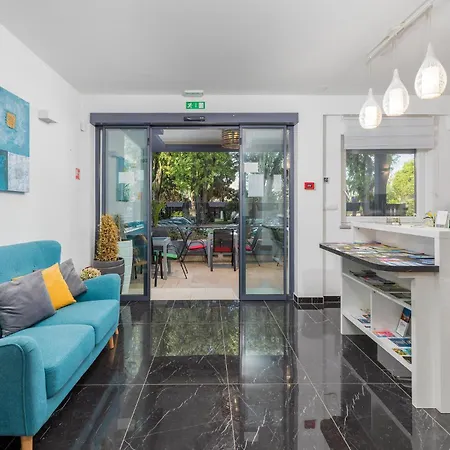 Apartment Stunning In With Wifi - Cir773