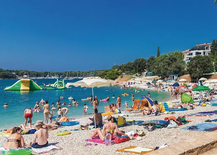 Апартаменты Stunning In With Wifi - Cir773 Пула