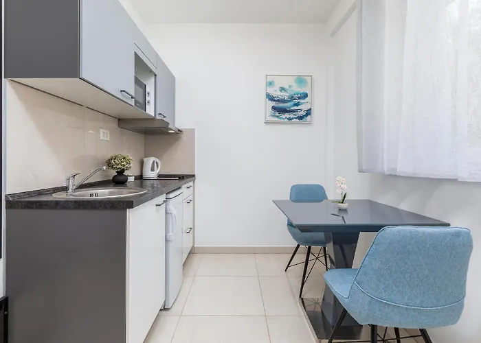 Stunning In With Wifi - Cir773 Пула