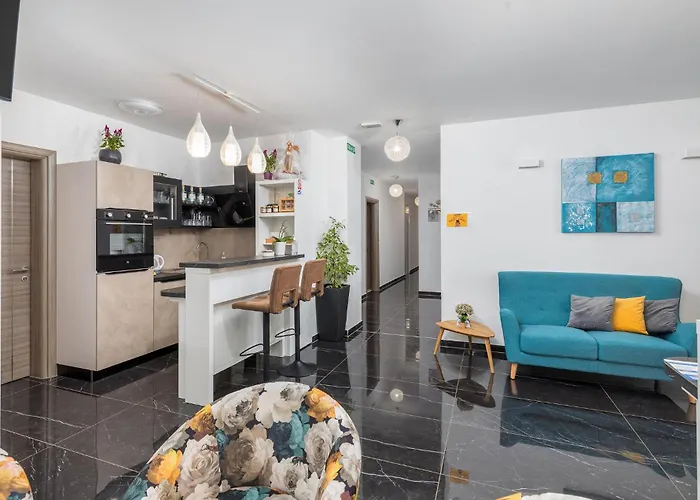 Апартаменты Stunning In With Wifi - Cir773 Пула